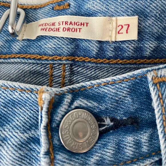 Levi’s Wedgie Distressed Straight Leg Jeans - 27 - Picture 11 of 13